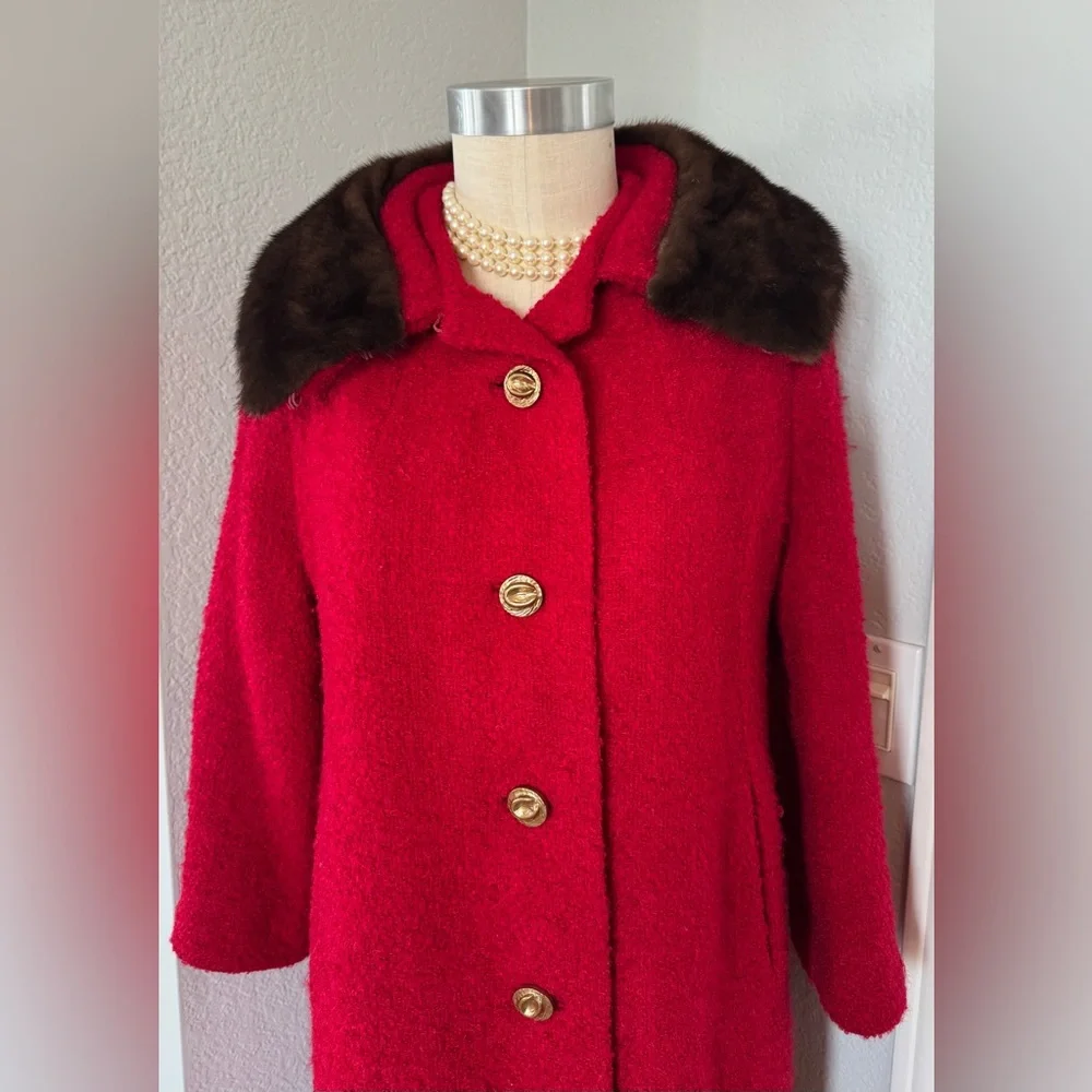 1950s Ferris Bros. Flint Michigan Coat with Fur Collar - Picture 15 of 15